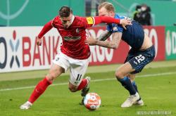 九游网站入口官网 -斯图加特发布备战花絮，冲刺阶段强势反弹，德国杯任务艰巨，阵容厚度经受考验的简单介绍